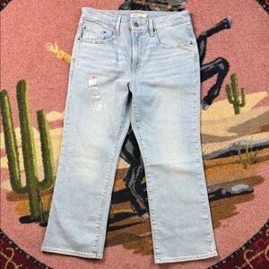 725 LEVI'S KICK BOOTCUT NWOT 30/27